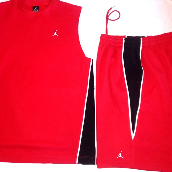 COPY - Red/Black Jordan Short Set - Picture 1 of 6